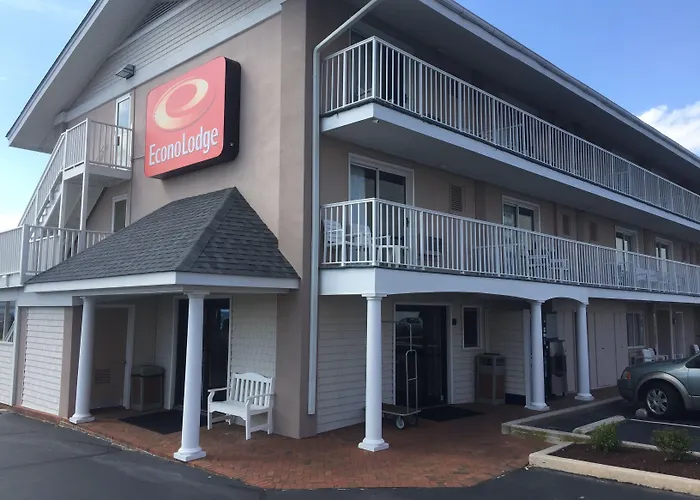 Quality Ocean Beachfront Inn 4*