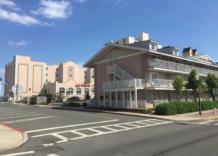Quality Ocean Beachfront 4* Ocean City