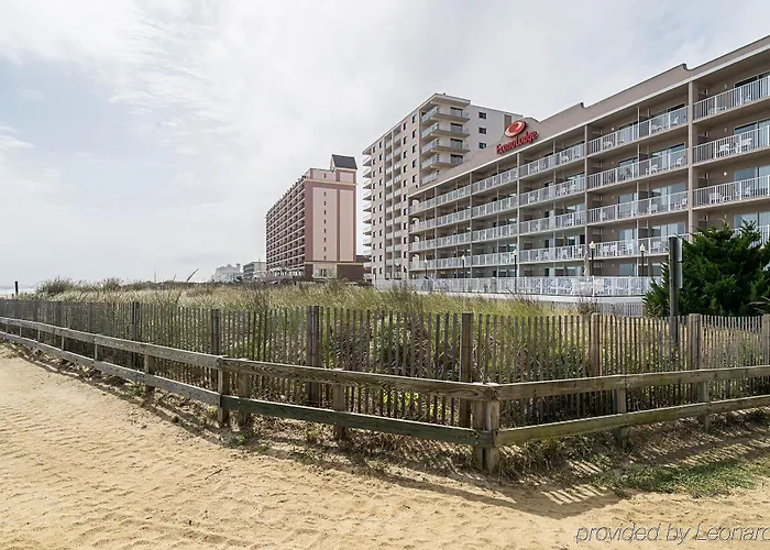 Quality Ocean Beachfront 4*
