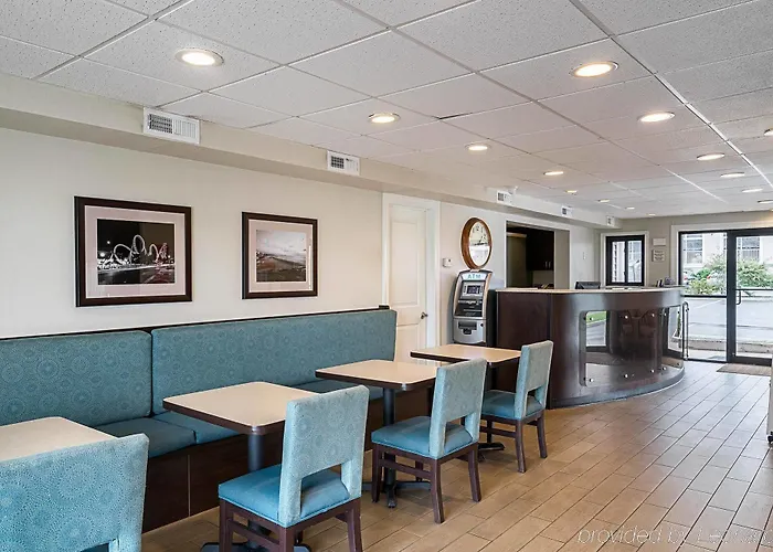 Quality Ocean Beachfront Inn 4*